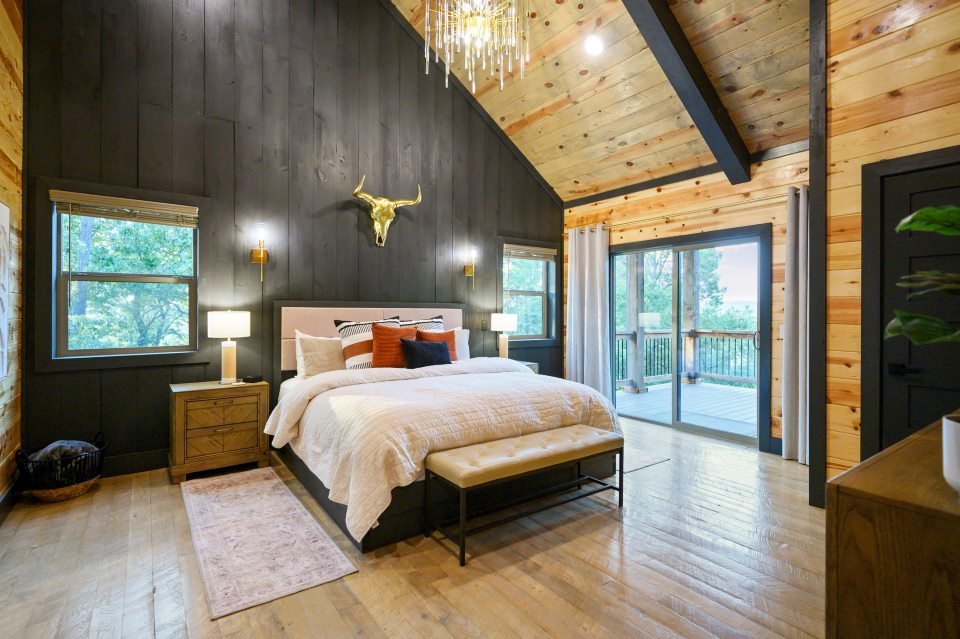 Rustic Point Cabin