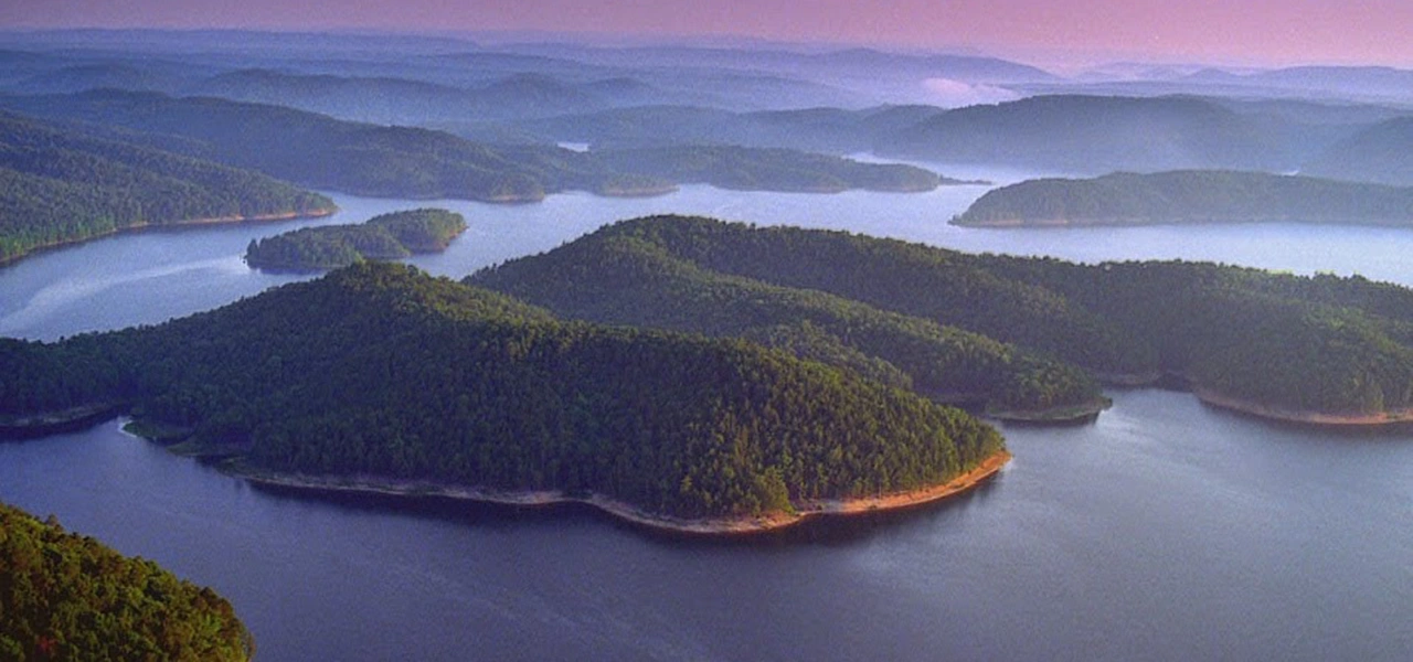 Summer on Broken Bow Lake